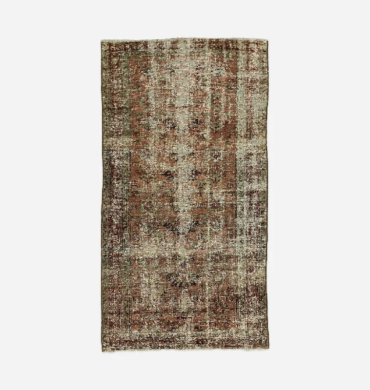 eco-friendly wool carpet for sustainable living-Vintage Malayer Rug 3' x 5'10"