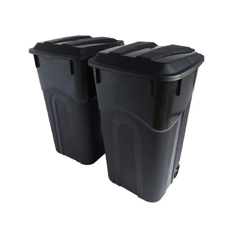 commercial-trash-bin-with-lid-32 Gallon Wheeled Outdoor Garbage Can With Attached Snap Lock Lid And Heavy-Duty